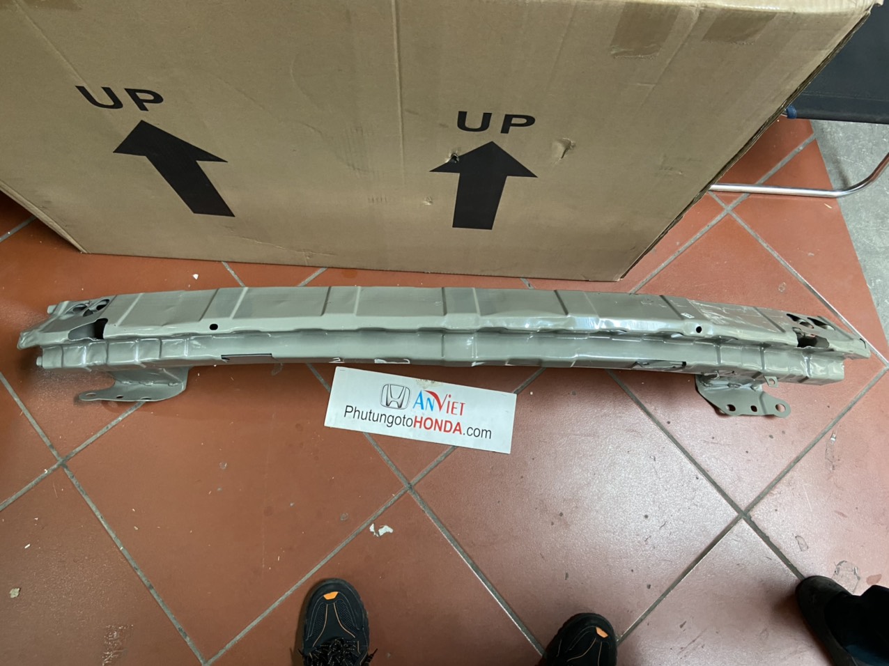 Xương đỡ Ba đờ sốc trước xe Honda CRV 2018-2022